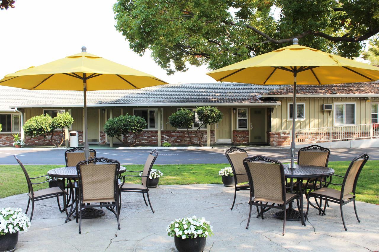Country Inn Motel Palo Alto Luaran gambar