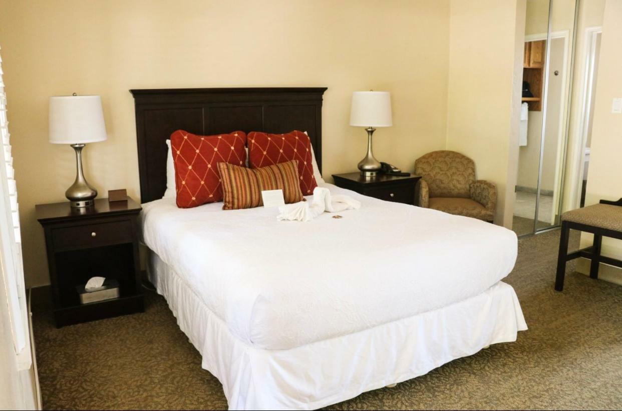 Country Inn Motel Palo Alto Luaran gambar